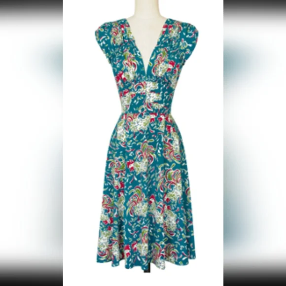 Trashy Diva 1940s Dress Ruffled Feathers - Picture 1 of 9